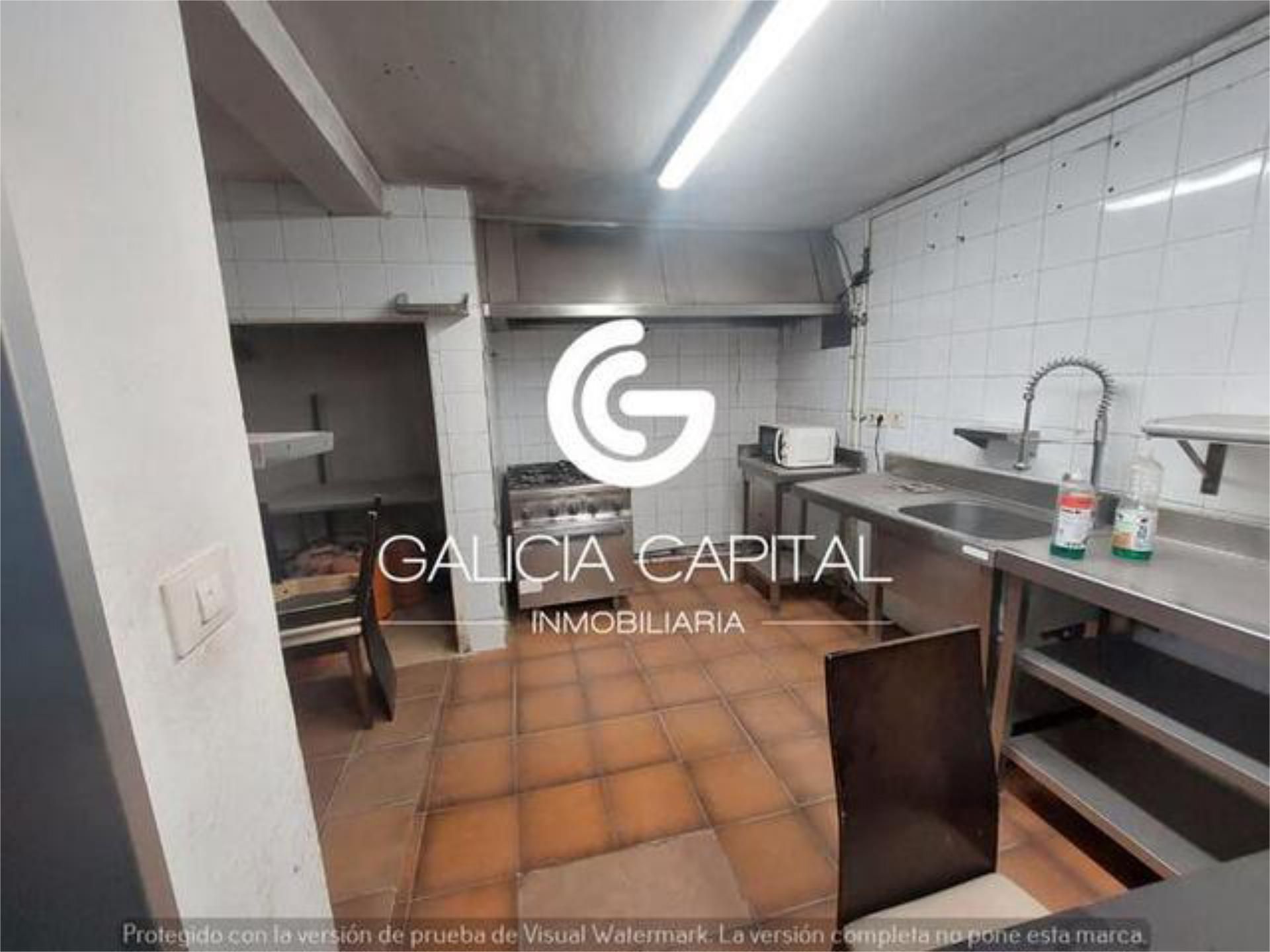 Premises to rent in Coia Kitchen of Premises to rent in Vigo