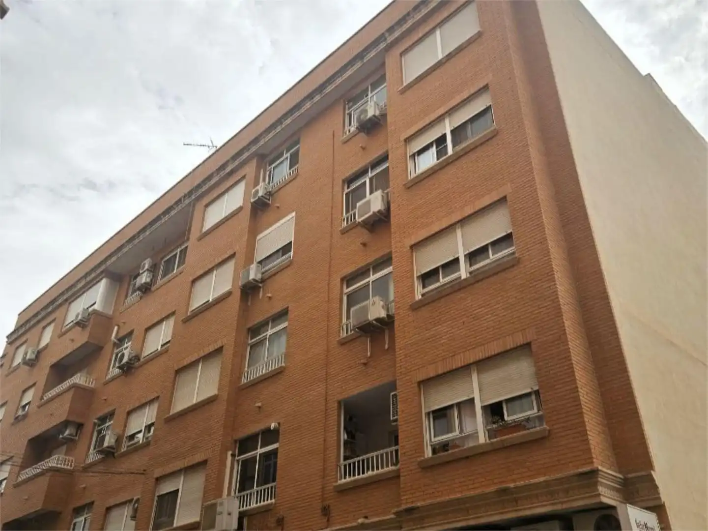 Piso en venta en Carrer Mestre Ramis, 112, Novelda Vista exterior de Piso en venta en Novelda con Trastero, Amueblado y Balcón