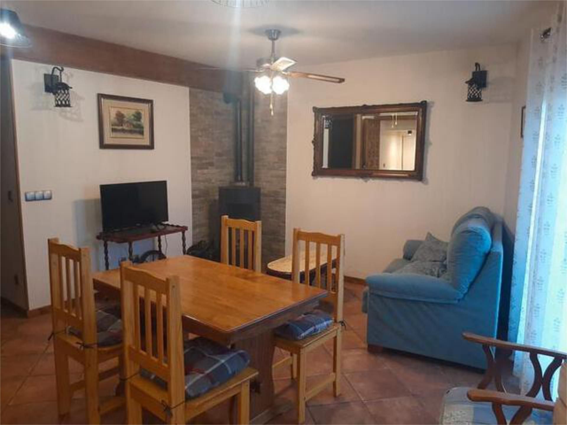 Comedor de Apartamento de alquiler en Alarilla con Calefacción, Jardín privado y Terraza