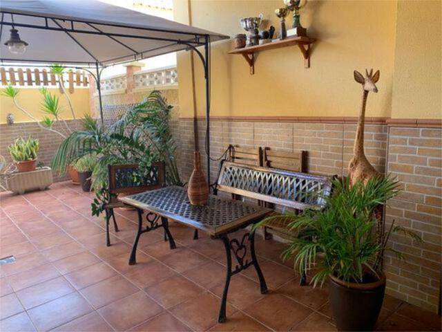 Casa adosada en Venta en El Tablero