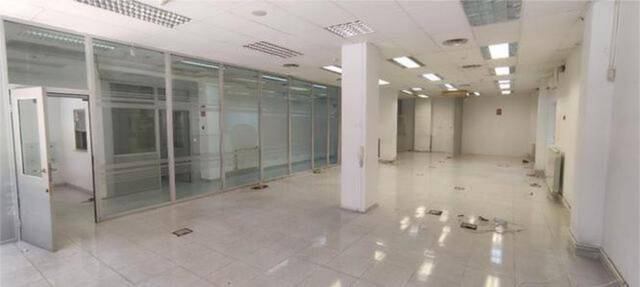 Local comercial en Alquiler en Residencia