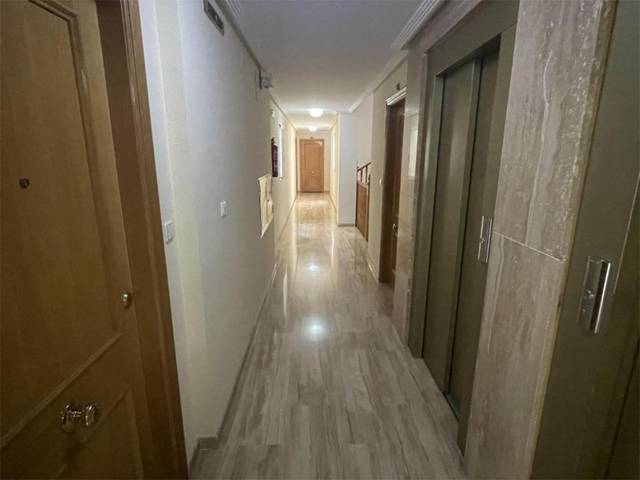 Piso en Alquiler en Carrer Sant Bartomeu, 68 en Campello Playa