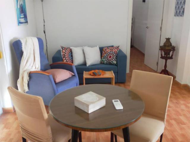 Piso en Alquiler en Calle Eugenio Gross, 27 en Los Castillejos - La Trinidad