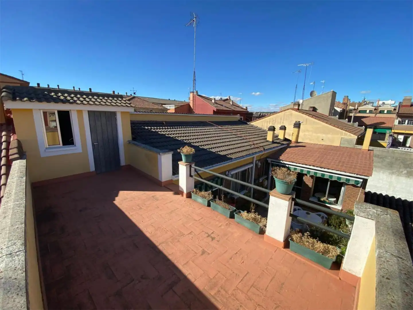 Piso en venta en Calle Santo Cristo, 7, Tudela de Duero Terraza de Piso en venta en Tudela de Duero con Terraza y Balcón