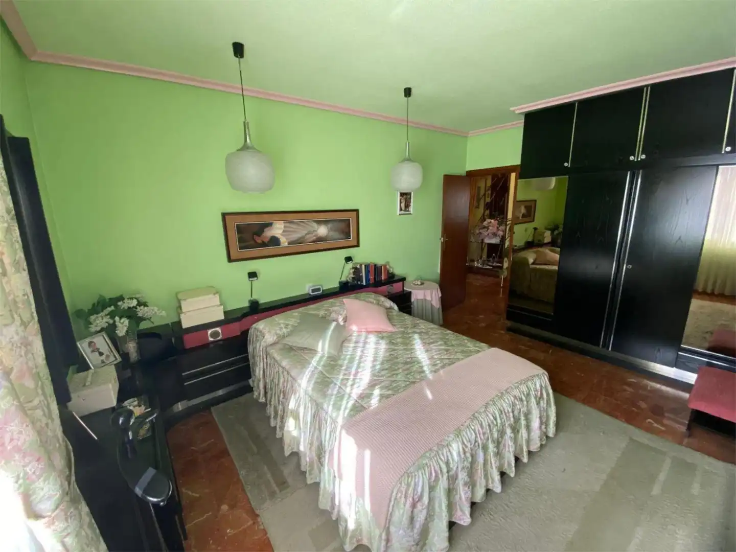 Piso en venta en Calle Santo Cristo, 7, Tudela de Duero Habitación de Piso en venta en Tudela de Duero con Terraza y Balcón