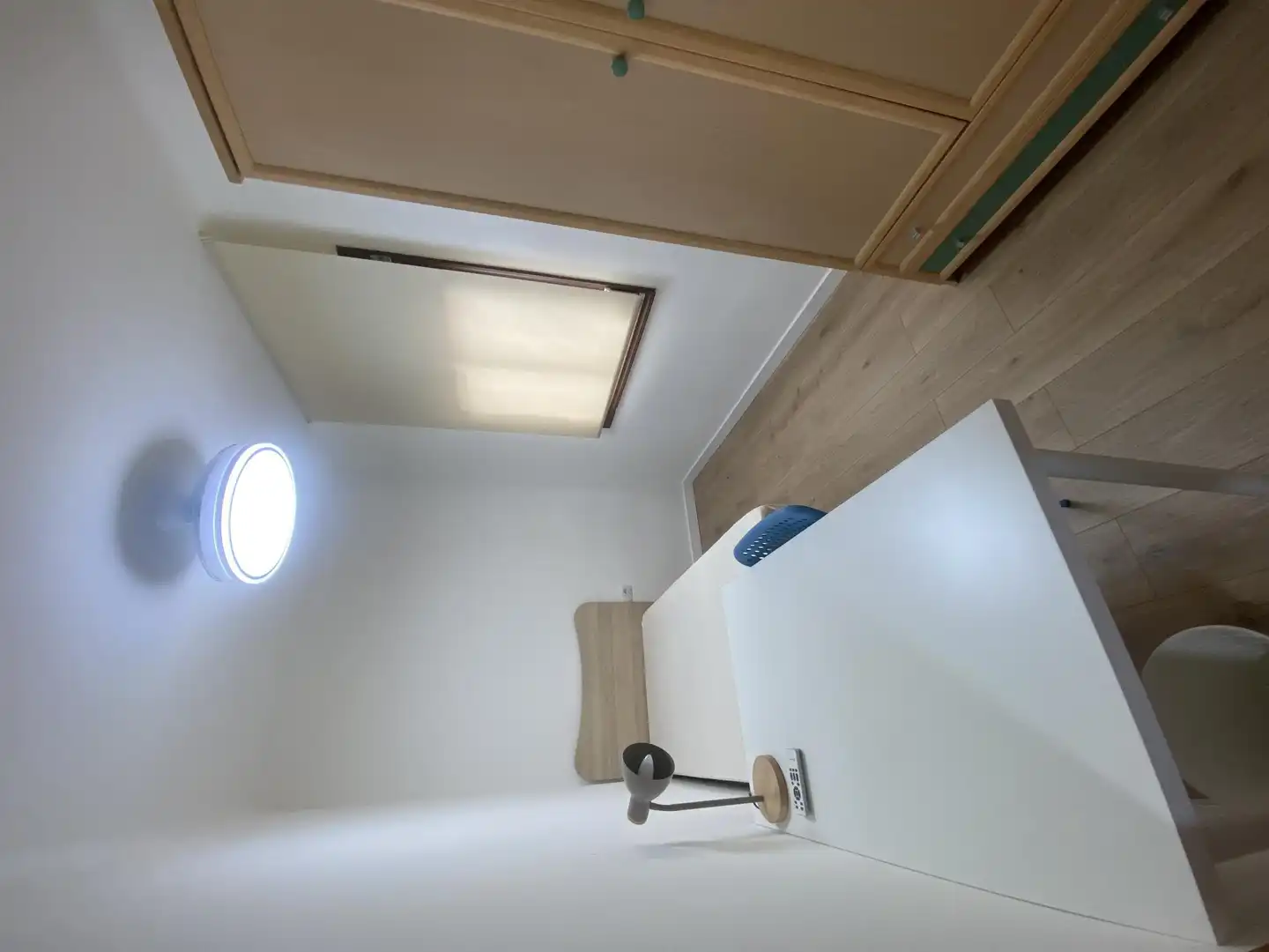 Bedroom of Flat for share in Terrassa  with Air Conditioner, Parquet flooring and Furnished