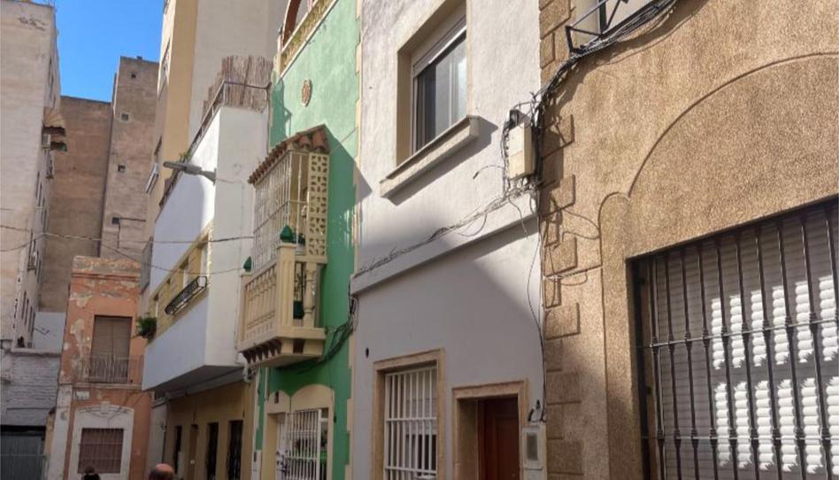 Foto 1 de Pis per a compartir a Calle Gran Capitán, 7, Plaza de Toros - Santa Rita, Almería