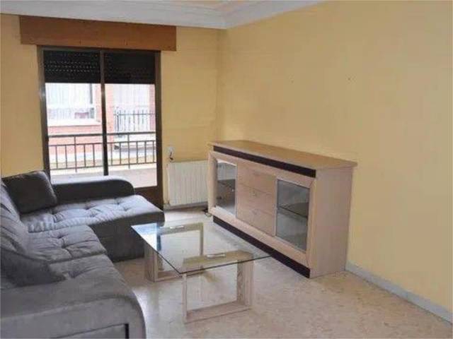 Casa-chalet en Venta en Patrocinio - Nueva Talavera