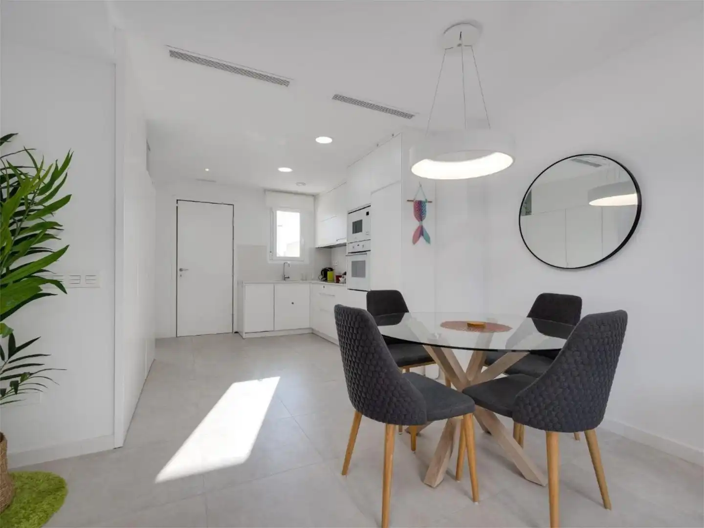 Flat for sale in Calle Francisco de Quevedo, 11, Aguas Nuevas Kitchen of Flat for sale in Torrevieja with Air Conditioner, Terrace and Swimming Pool
