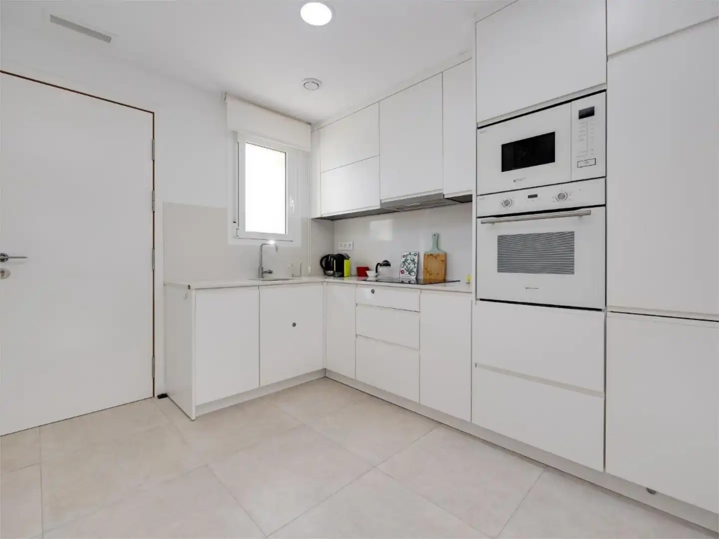 Flat for sale in Calle Francisco de Quevedo, 11, Aguas Nuevas Kitchen of Flat for sale in Torrevieja with Air Conditioner, Terrace and Swimming Pool
