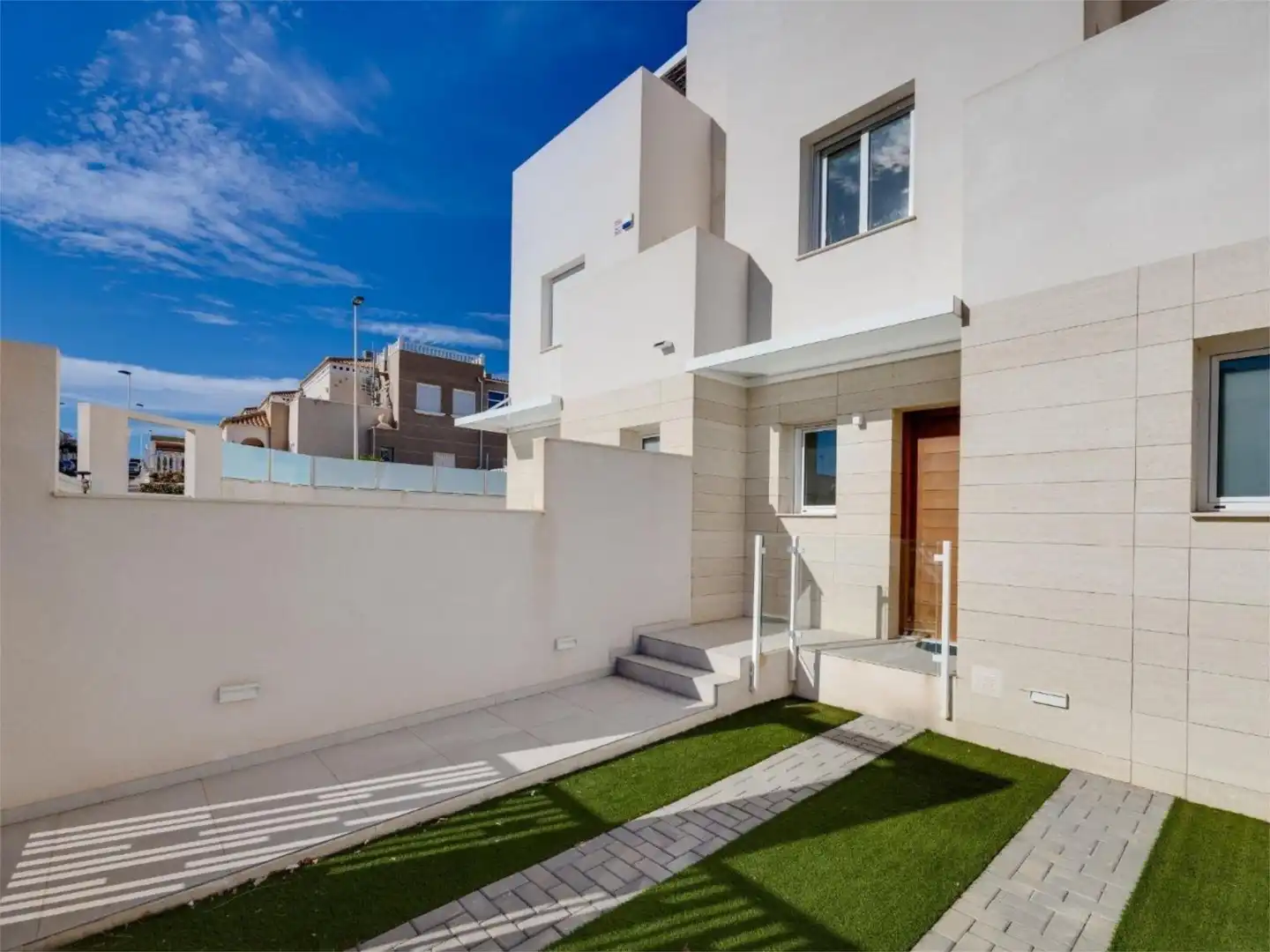 Flat for sale in Calle Francisco de Quevedo, 11, Aguas Nuevas Exterior view of Flat for sale in Torrevieja with Air Conditioner, Terrace and Swimming Pool