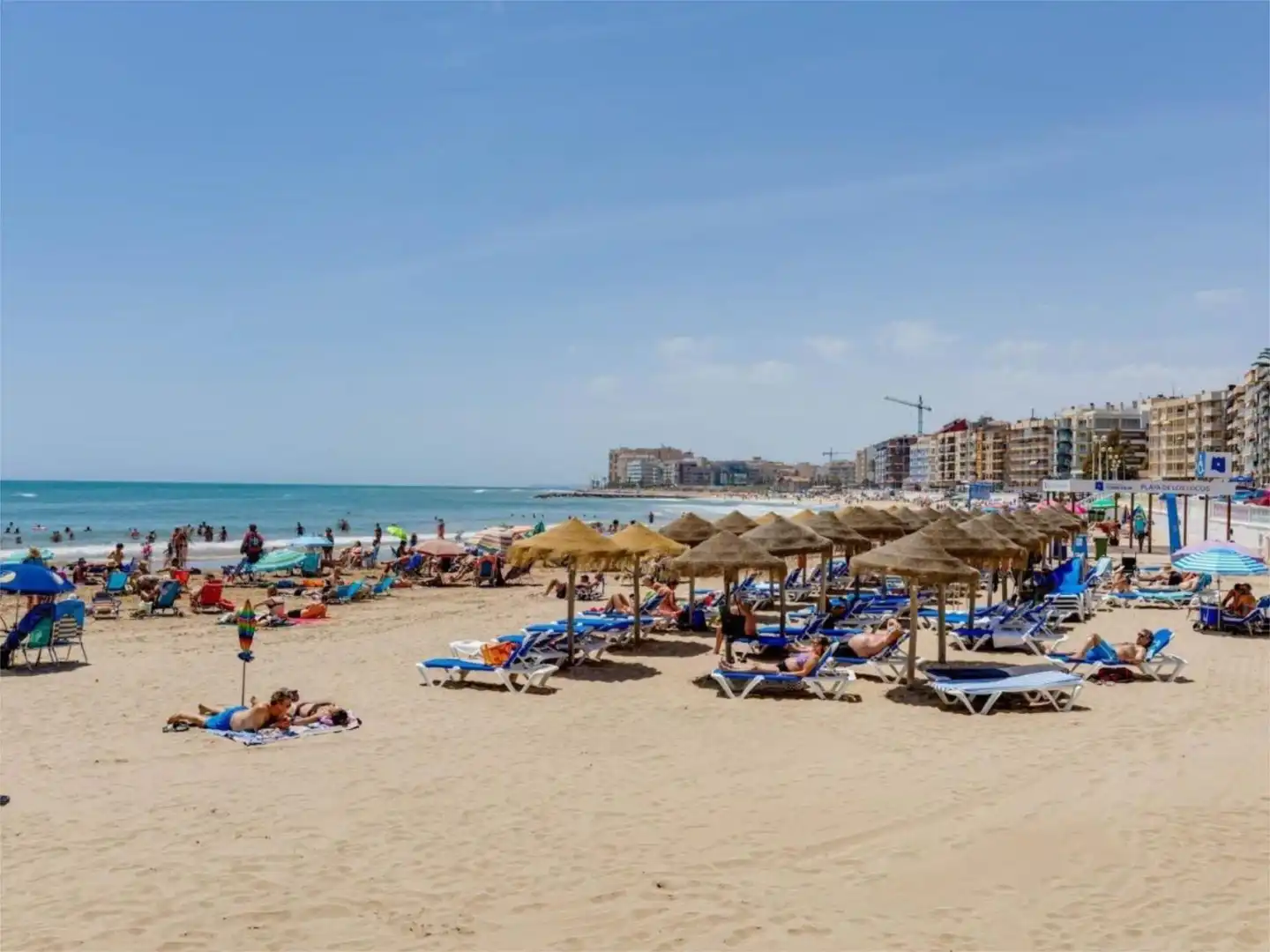 Flat for sale in Calle Francisco de Quevedo, 11, Aguas Nuevas Exterior view of Flat for sale in Torrevieja with Air Conditioner, Terrace and Swimming Pool