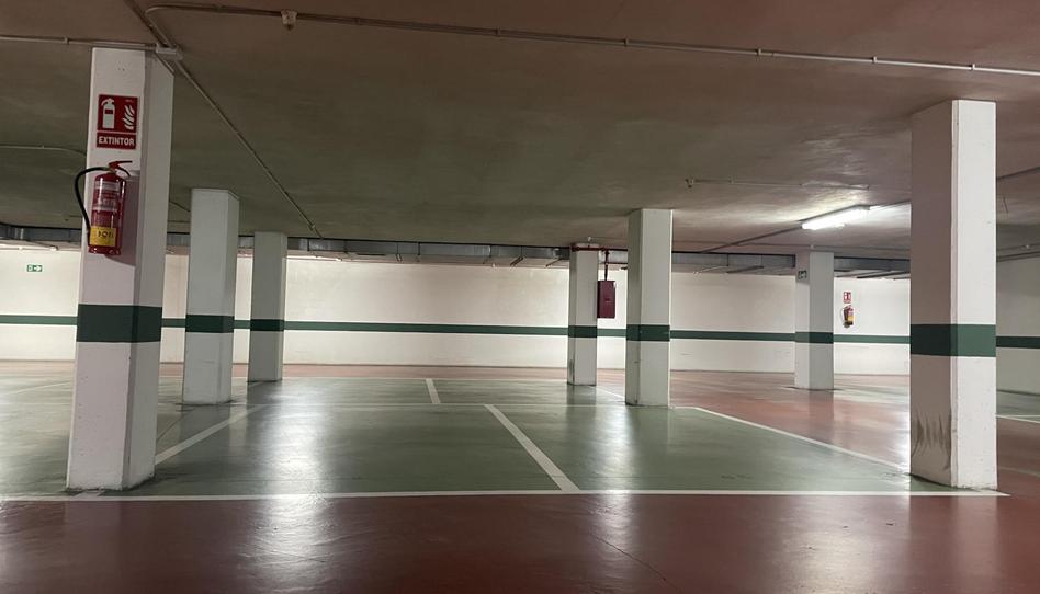 Garage to rent in Avenida Barcelona, 24, Campus Sur - Santa Marta, A Coruña - image 1 Photo 1 of Garage to rent in Avenida Barcelona, 24, Campus Sur - Santa Marta, A Coruña