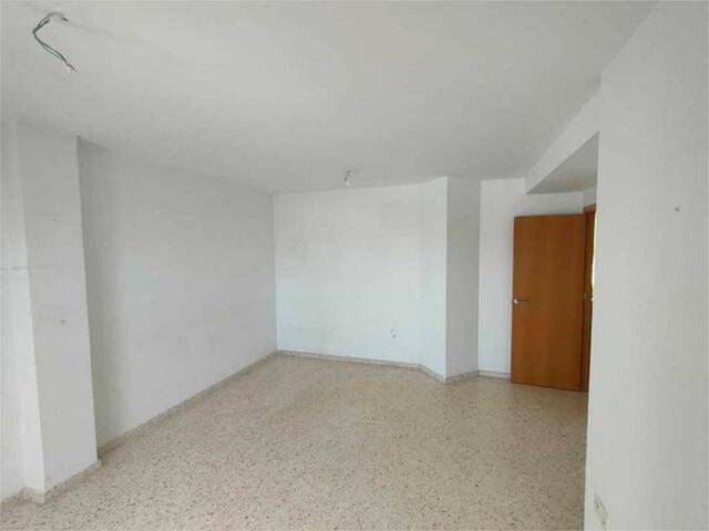Piso en Venta en Caballero Bonald - San José Obrero - Guadalcacín
