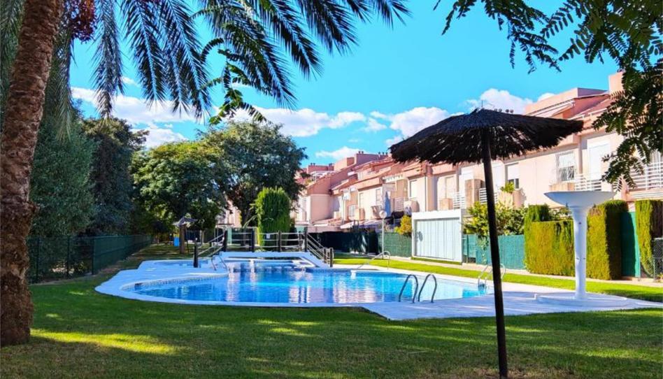 Foto 1 de Casa adosada de lloguer a Avenida del Locutor Vicente Hipólito, 20a, Alicante Golf, Alicante