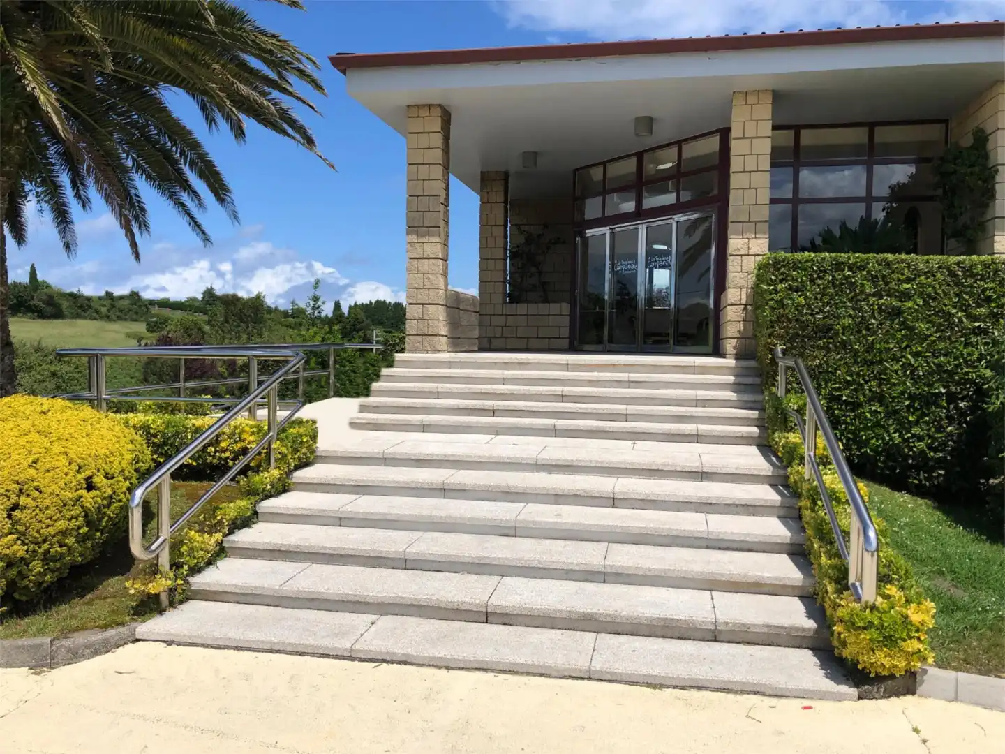Commercial properties for sale in AS-238, 1607, Bocines - Nembro - Cardo Exterior view of Commercial properties for sale in Gozón with Air Conditioner, Heating and Parquet flooring