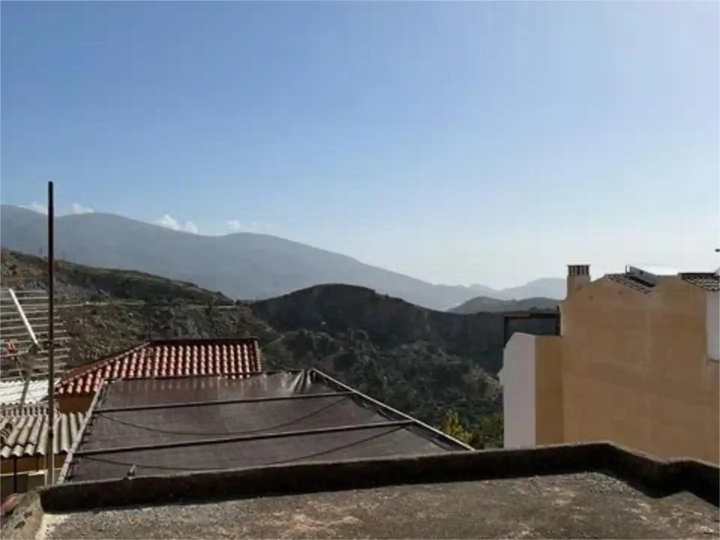 Außenansicht von Wohnung zum Verkauf in Lanjarón mit Terrasse und Balkon