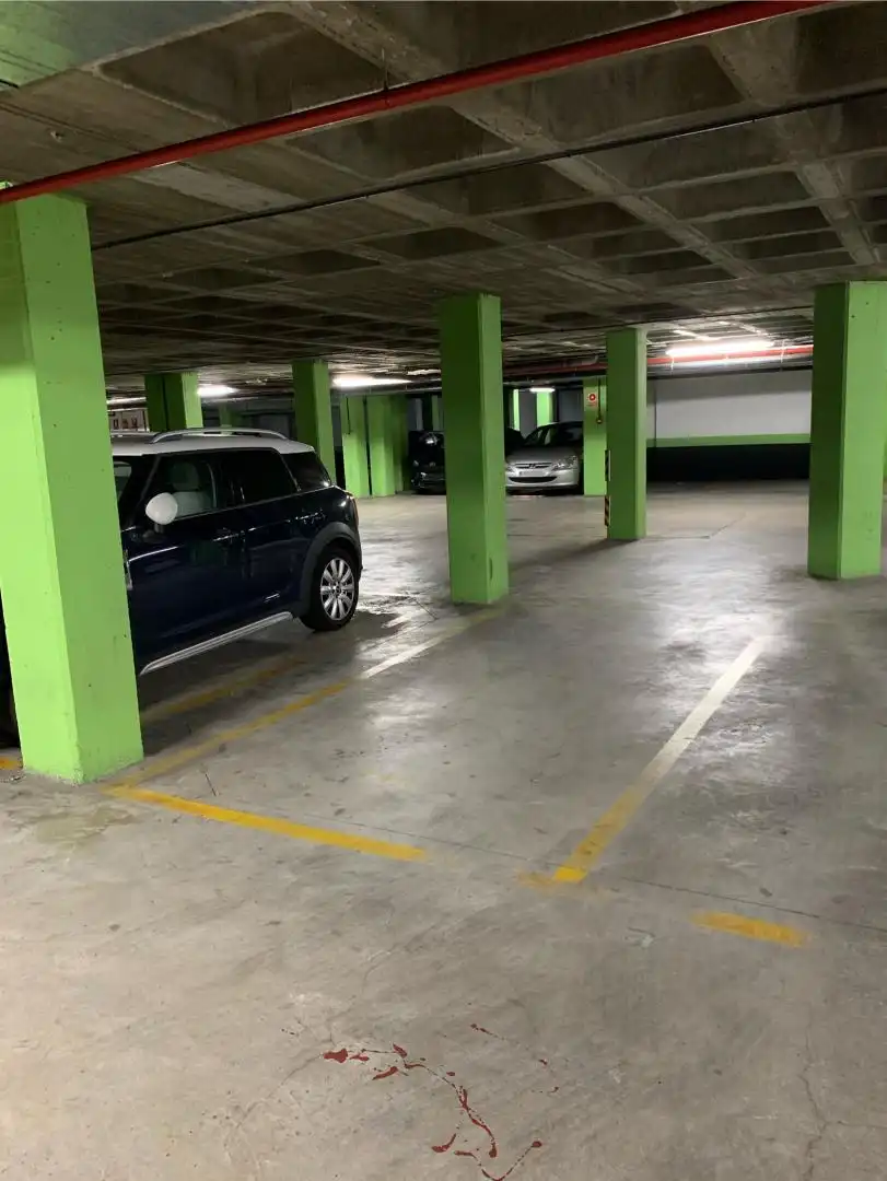 Garage for sale in Calle Fuente Cisneros, 78, Parque Oeste - Fuente Cisneros Parking of Garage for sale in Alcorcón