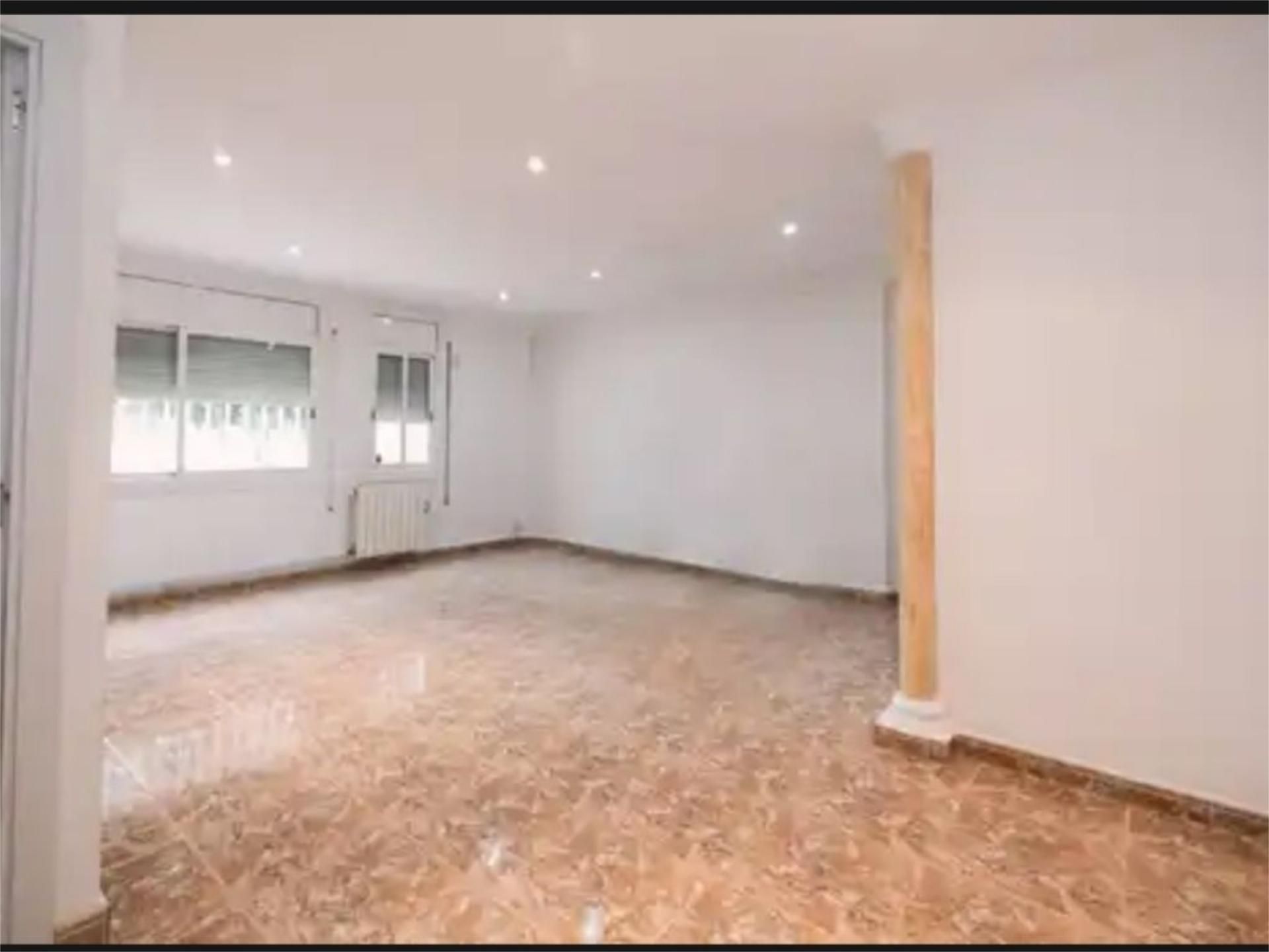 Exterior view of Flat for sale in Sabadell