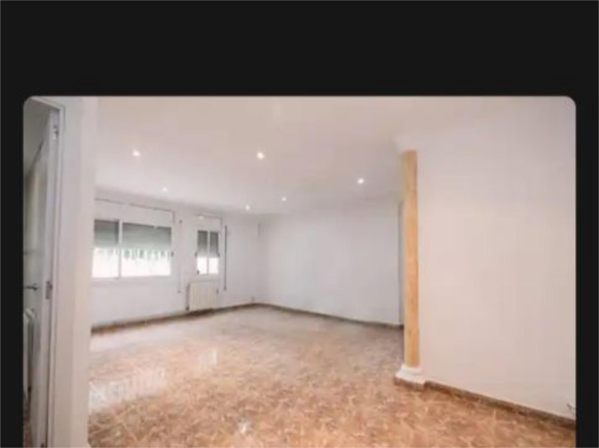 Flat for sale in Sabadell