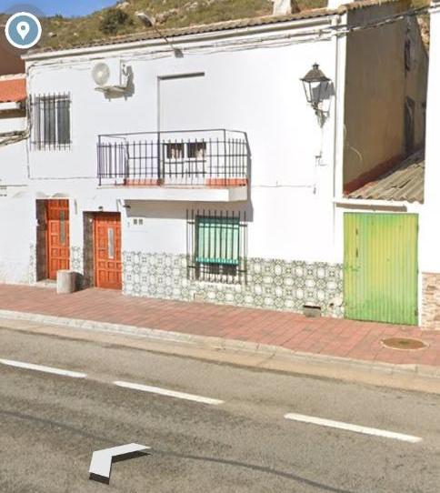 Foto 1 de Casa adosada en venda a Calle Extramuros Carretera Jaén, 25, Alcaraz, Albacete