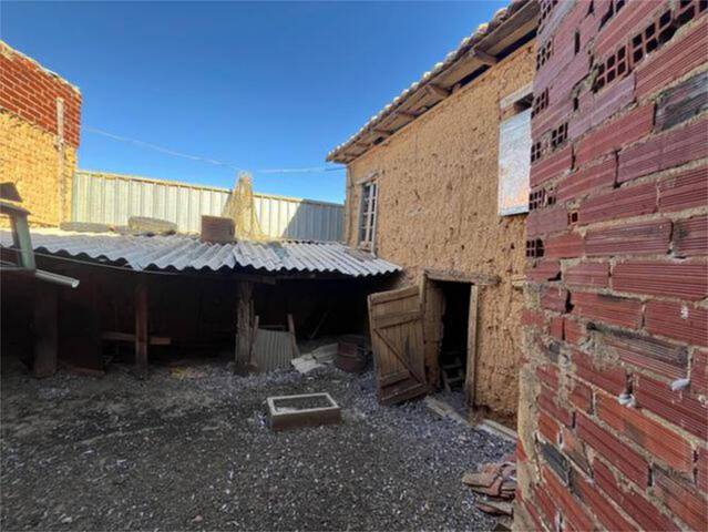 Casa-chalet en Venta en Matadeón de los Oteros