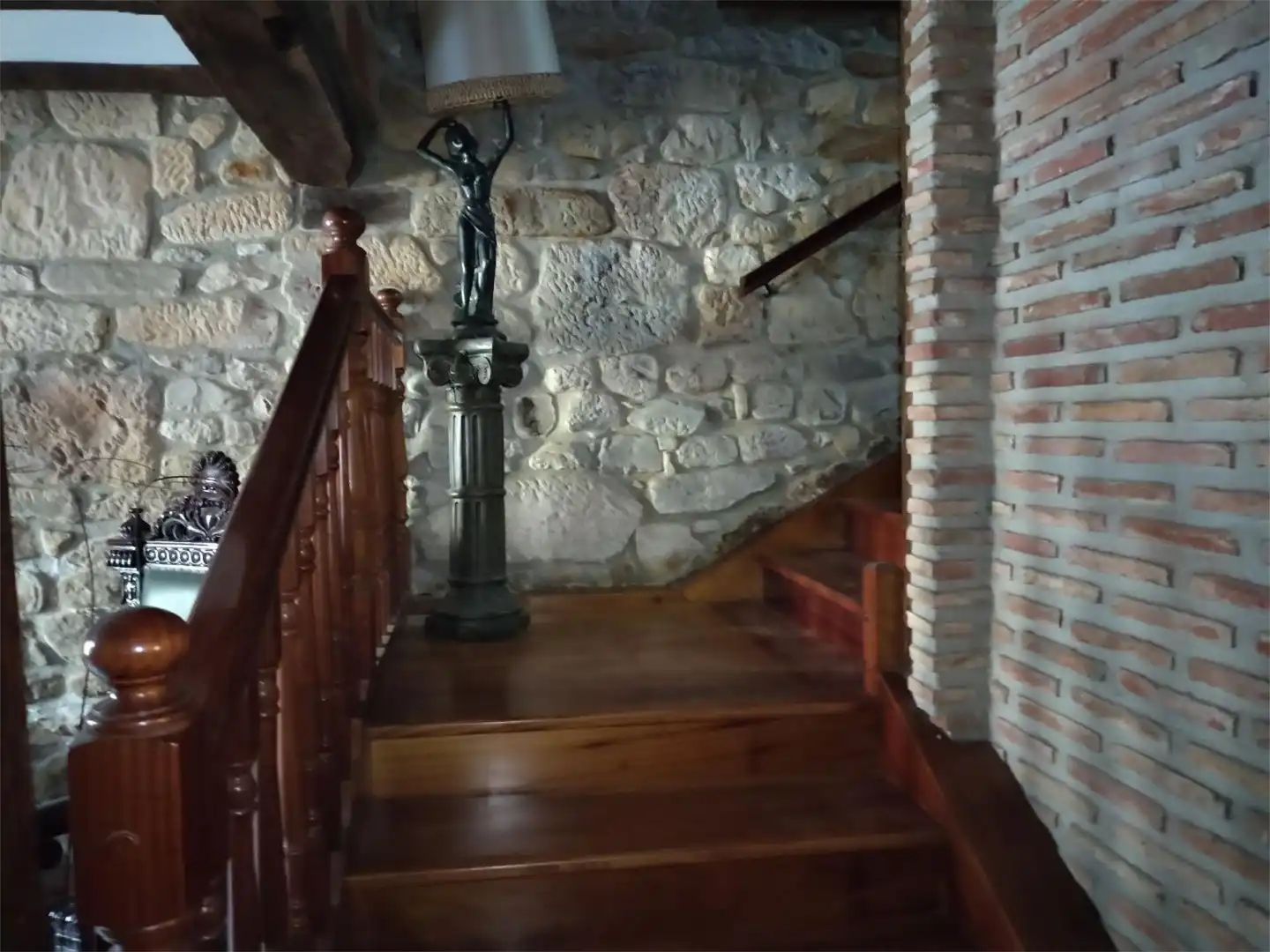 Casa adosada en venda a Elizburu Kalea, 12, Elorrio Casa adosada en venda en Elorrio amb Terrassa i Balcó