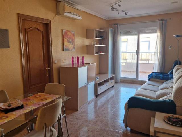 Ático en Alquiler en Calle Fragata, 1A en Zona Playa del Cura