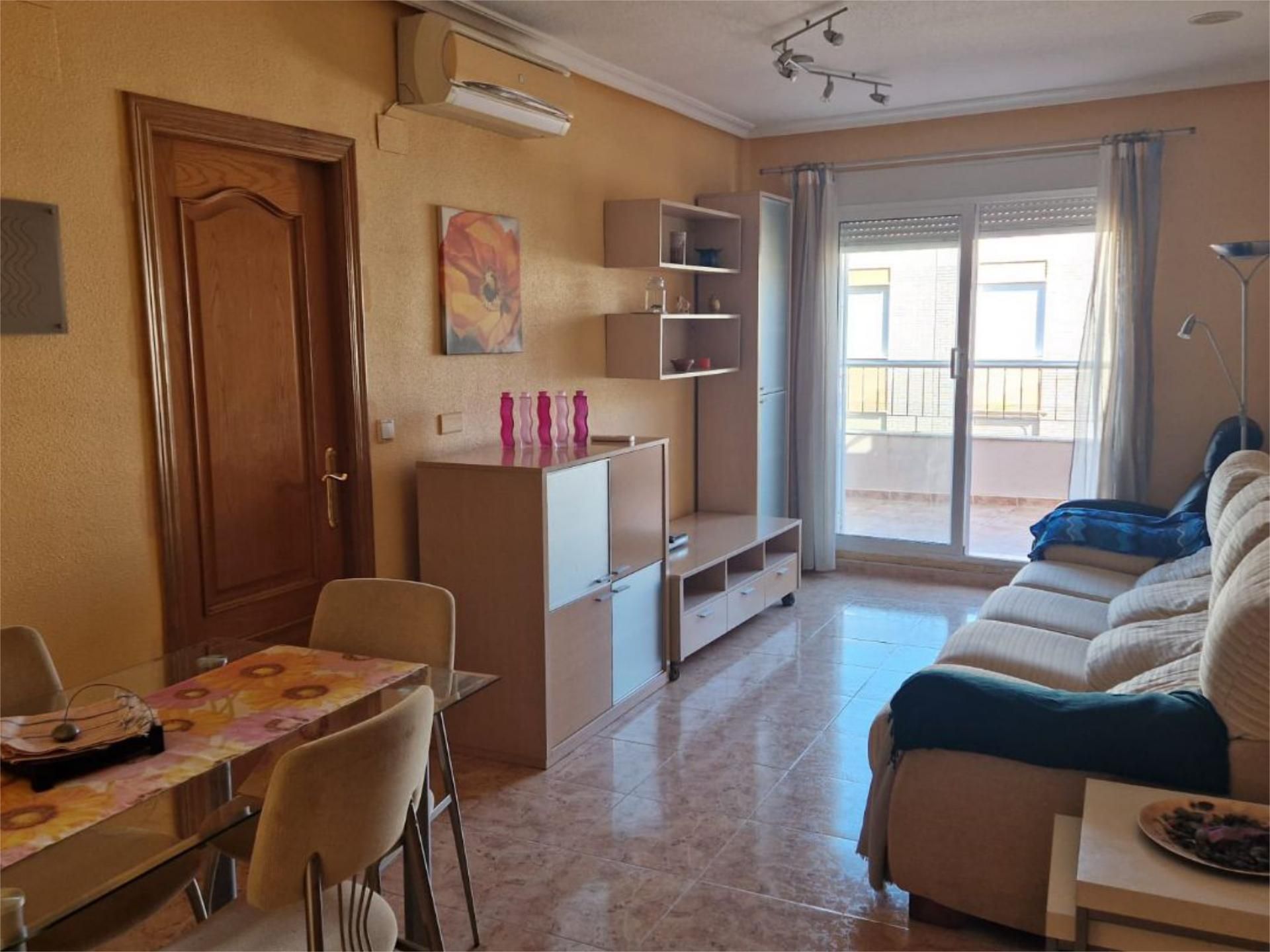 Attic to rent in Calle Fragata, 1a, Zona Playa del Cura Bedroom of Attic to rent in Torrevieja  with Air Conditioner, Terrace and Balcony