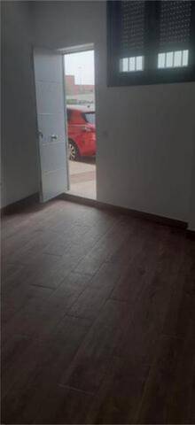 Apartamento en Alquiler en Maria Auxiliadora - Barriada de Llera