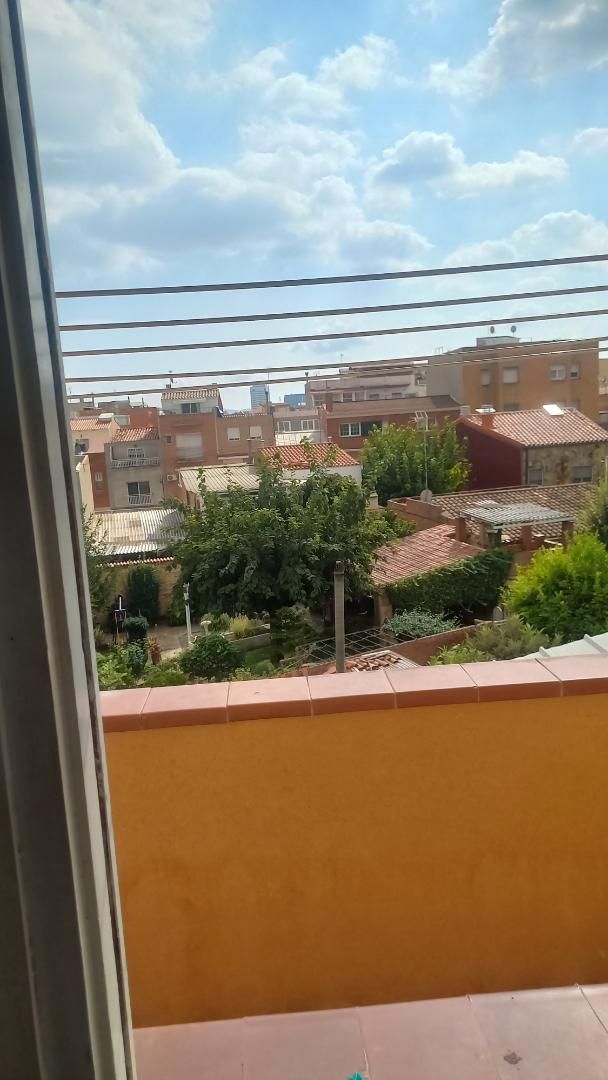 Exterior view of Flat to share in Sabadell