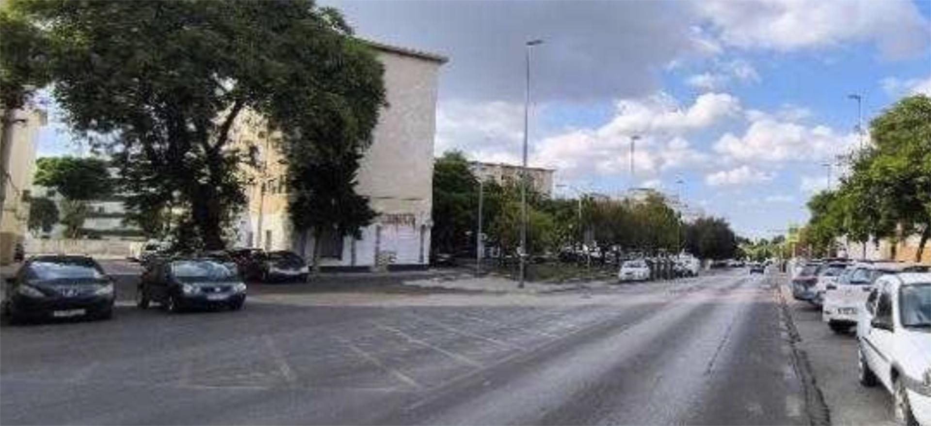 Vista exterior de Pis de lloguer en Jerez de la Frontera amb Aire condicionat, Parquet i Moblat