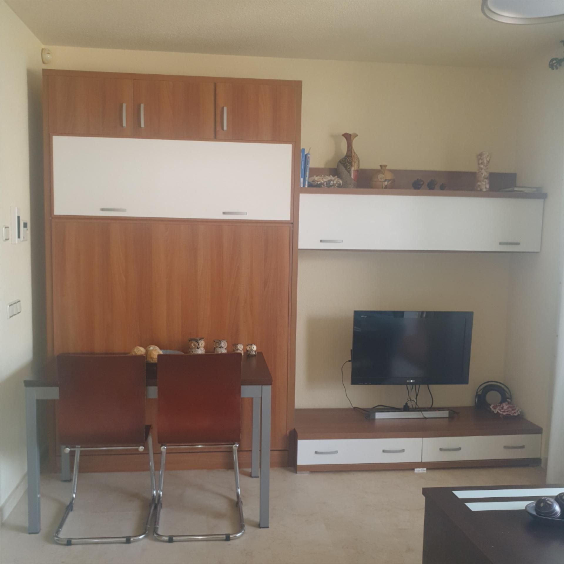 Sala d'estar de Apartament de lloguer en Estepona amb Terrassa, Moblat i Forn