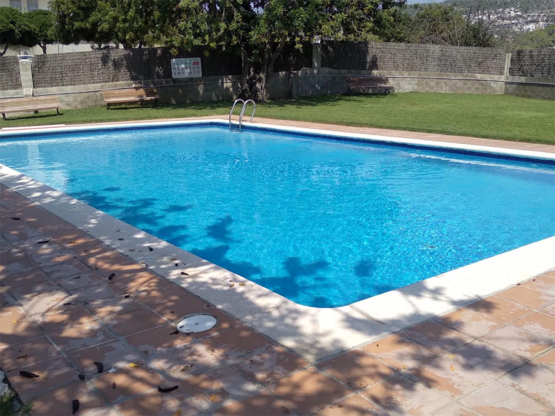 Swimming pool of Flat for sale in Sitges  with Air Conditioner, Heating and Private garden