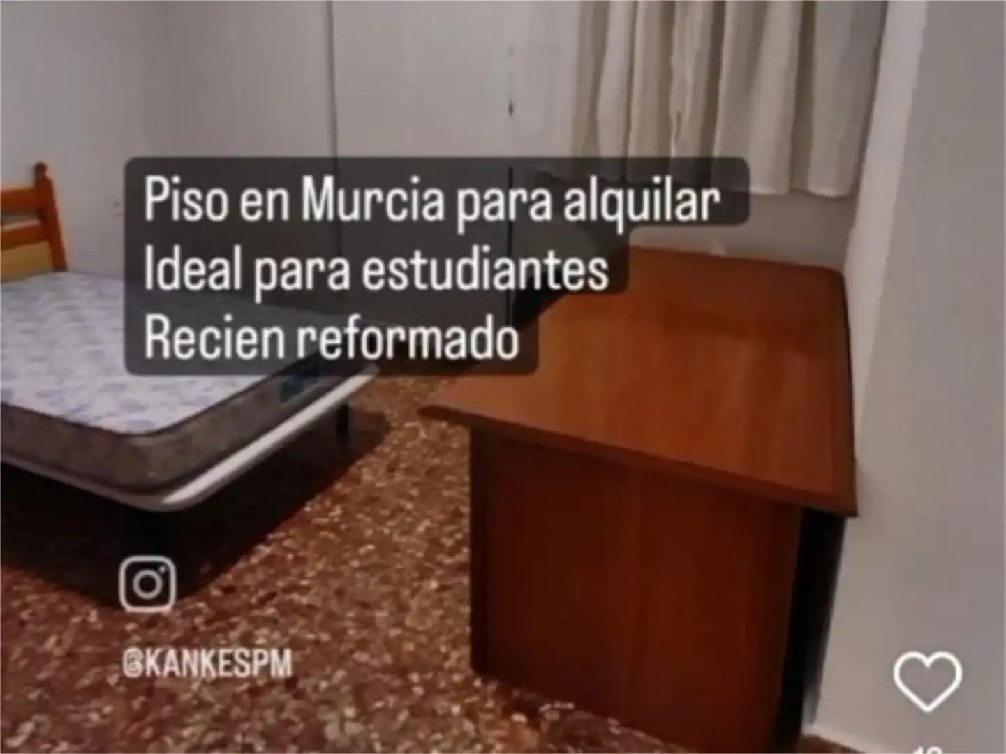 Pis de lloguer a Calle Princesa, 1, El Carmen Dormitori de Pis de lloguer en Murcia amb Moblat