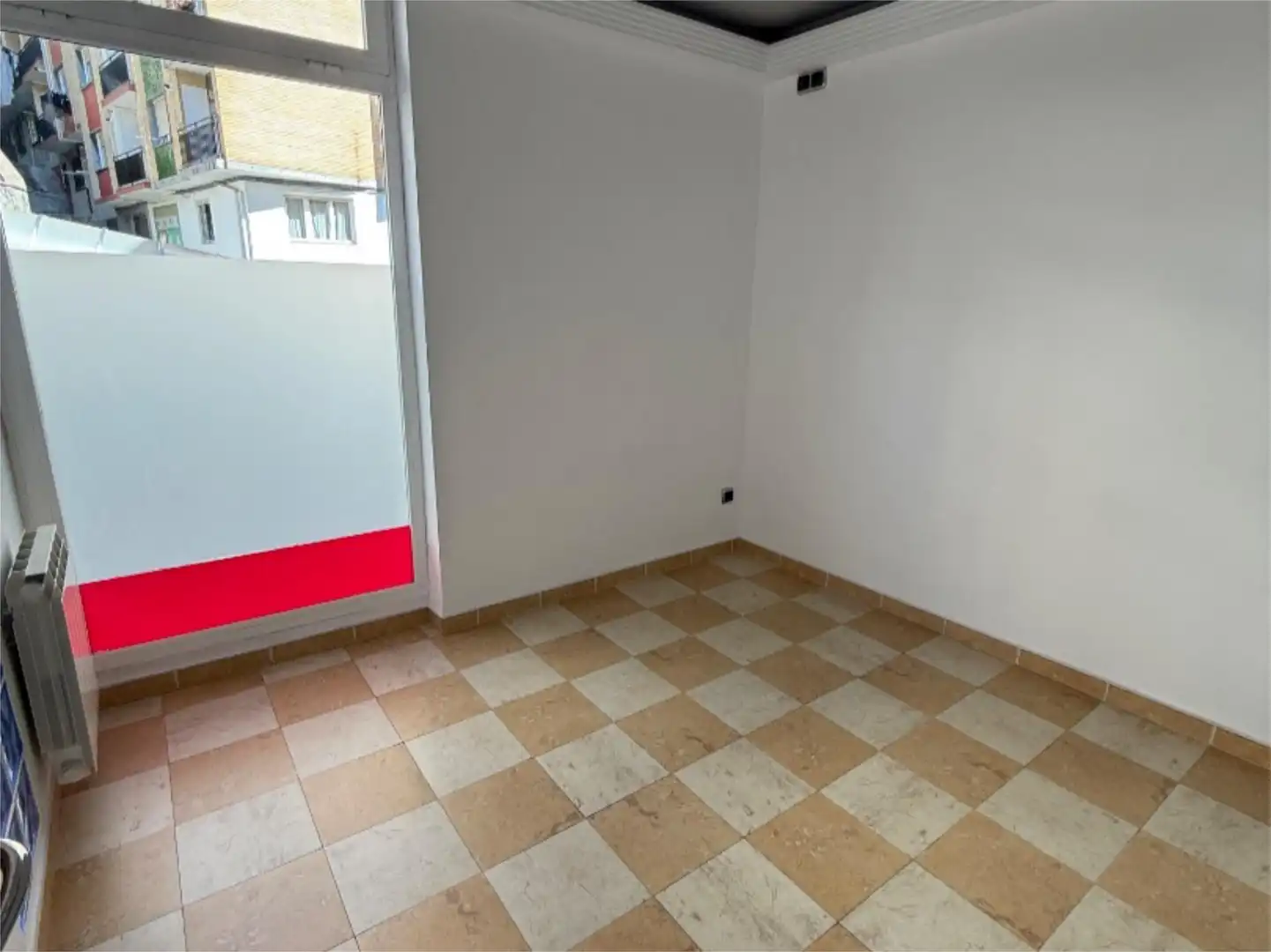 Geschaftsraum zur Miete in San Pelayo Kalea, 2, Ermua Geschaftsraum zur Miete in Ermua mit Heizung