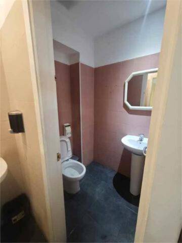 Local comercial en Alquiler en Molledo