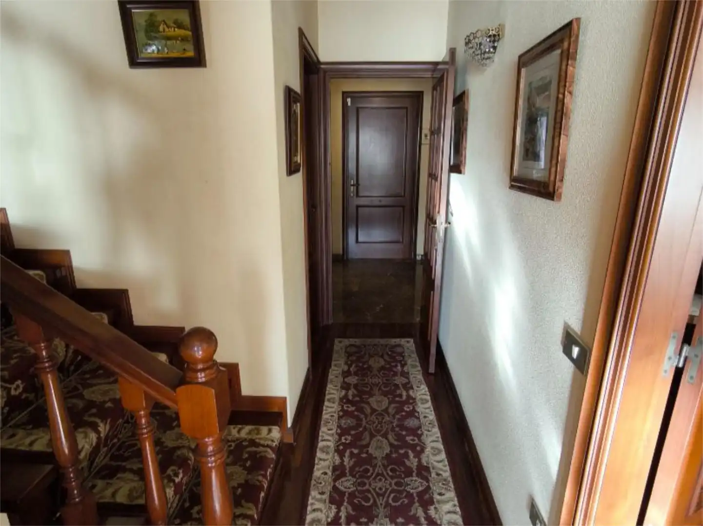Casa adosada en venta en Rúa de Leonardo Alonso, 16, Comesaña - Matamá Casa adosada en venta en Vigo con Calefacción, Parquet y Terraza