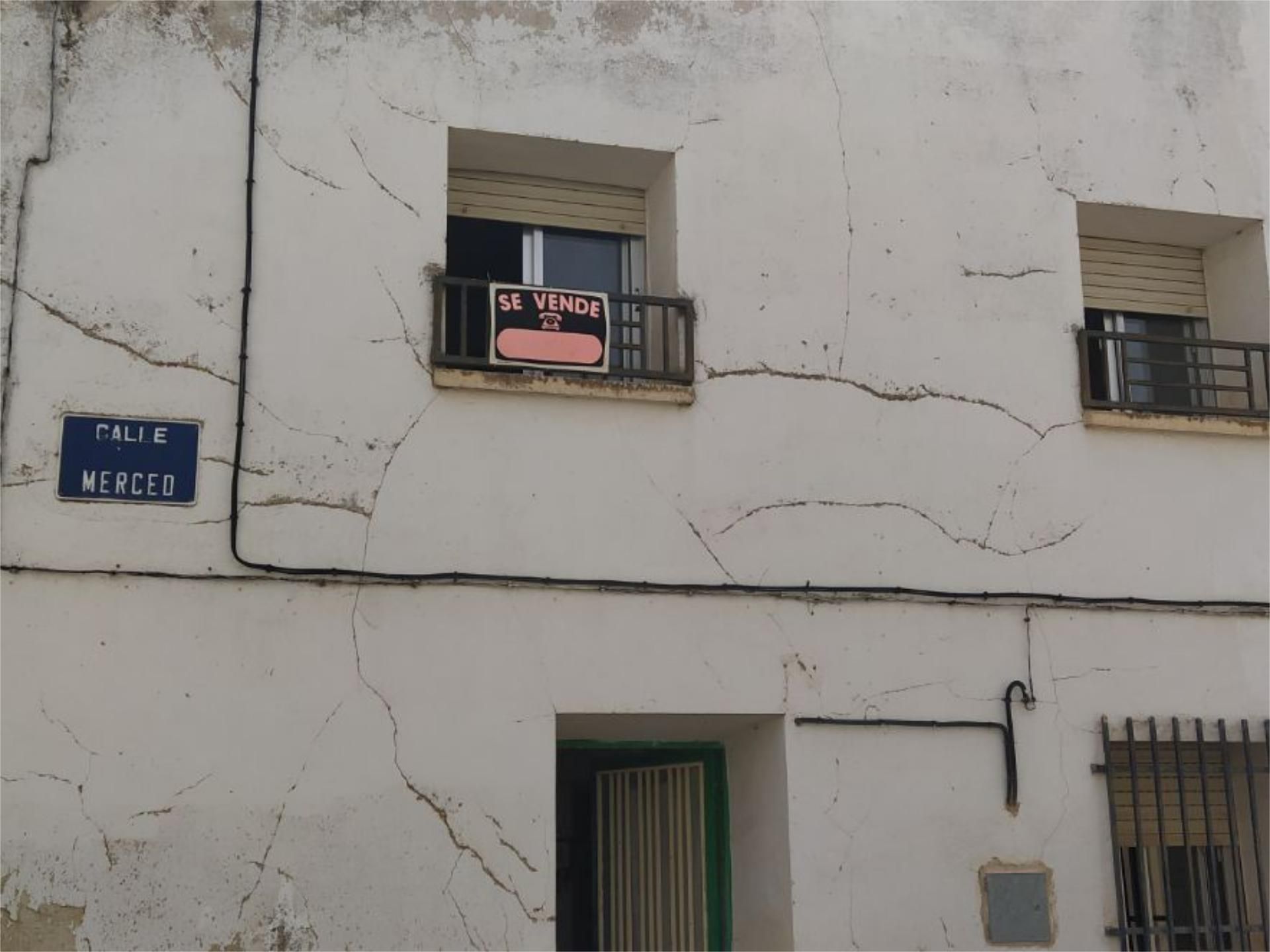 Vista exterior de Casa adosada en venda en El Valle de Altomira amb Moblat