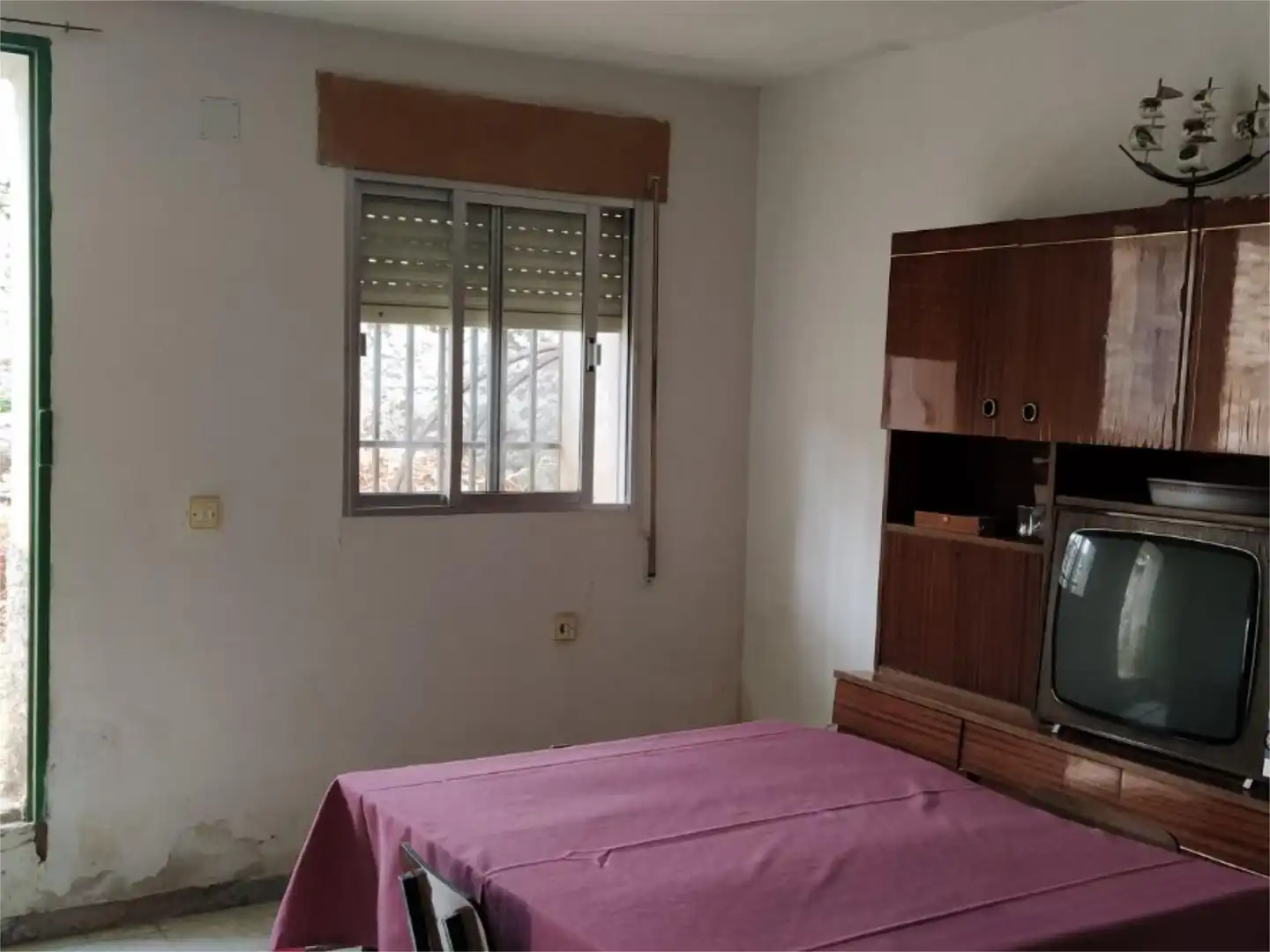Casa adosada en venta en Calle Merced, 24, El Valle de Altomira Habitación de Casa adosada en venta en El Valle de Altomira con Amueblado