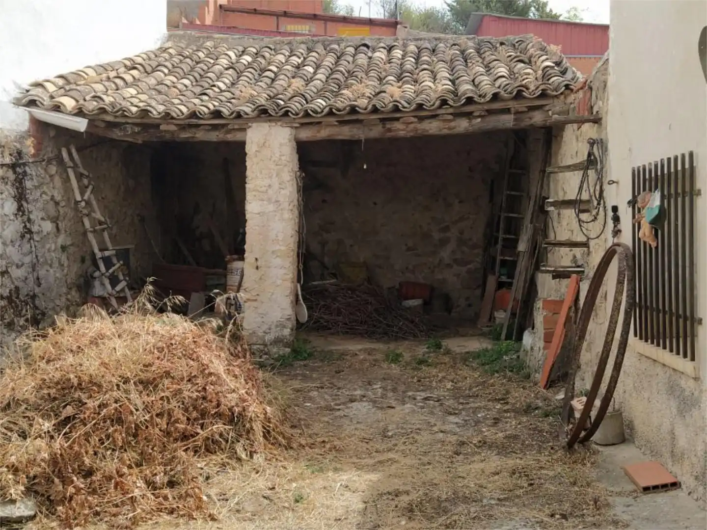 Casa adosada en venta en Calle Merced, 24, El Valle de Altomira Casa adosada en venta en El Valle de Altomira con Amueblado