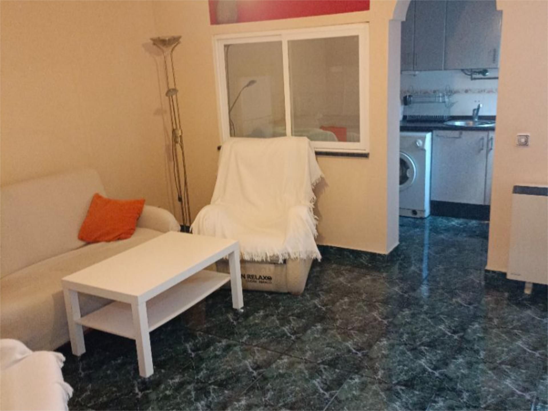 Bedroom of Flat to rent in Alcobendas  with Air Conditioner, Heating and Furnished