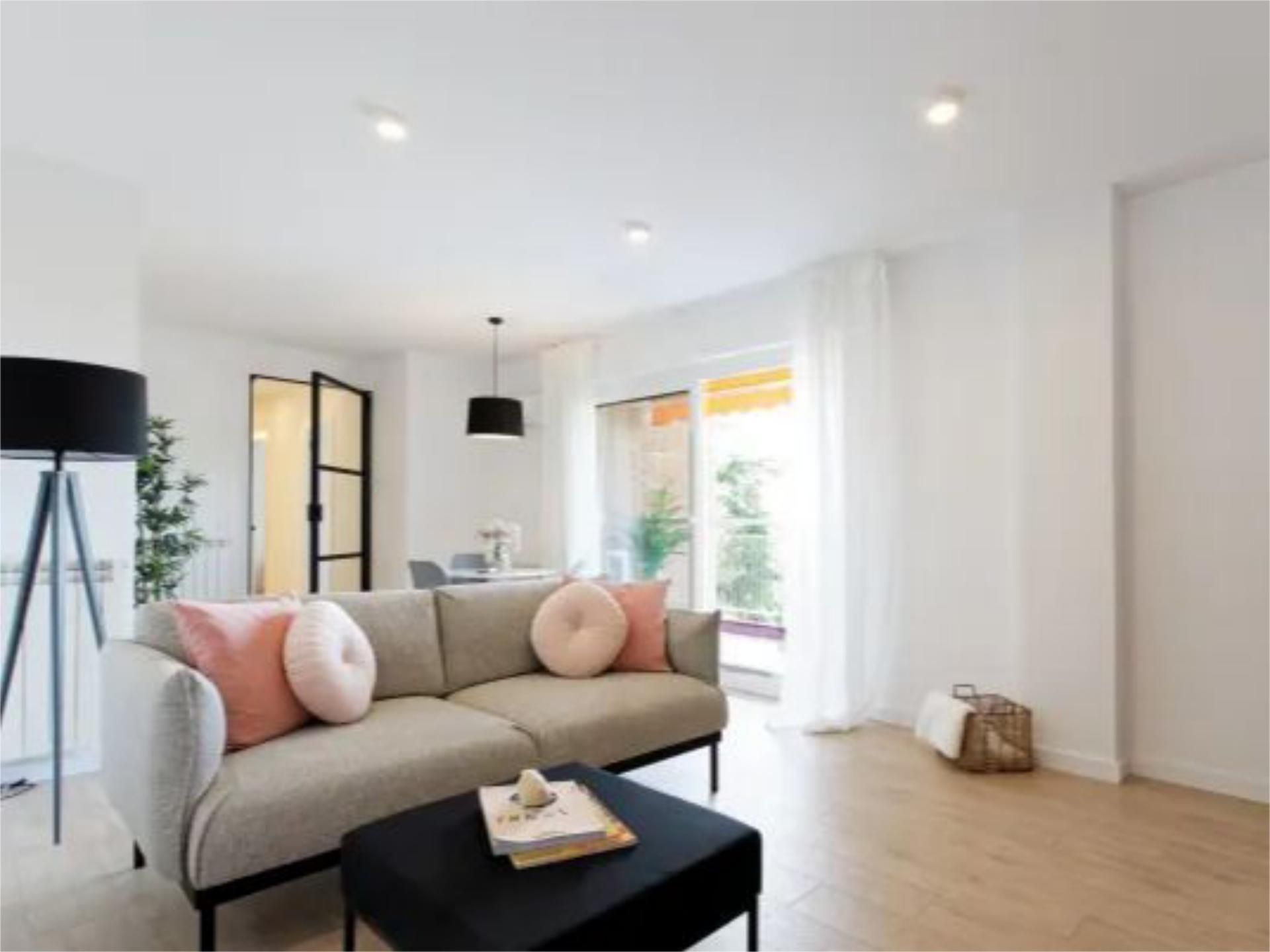 Living room of Attic for sale in Castelldefels  with Air Conditioner, Heating and Parquet flooring