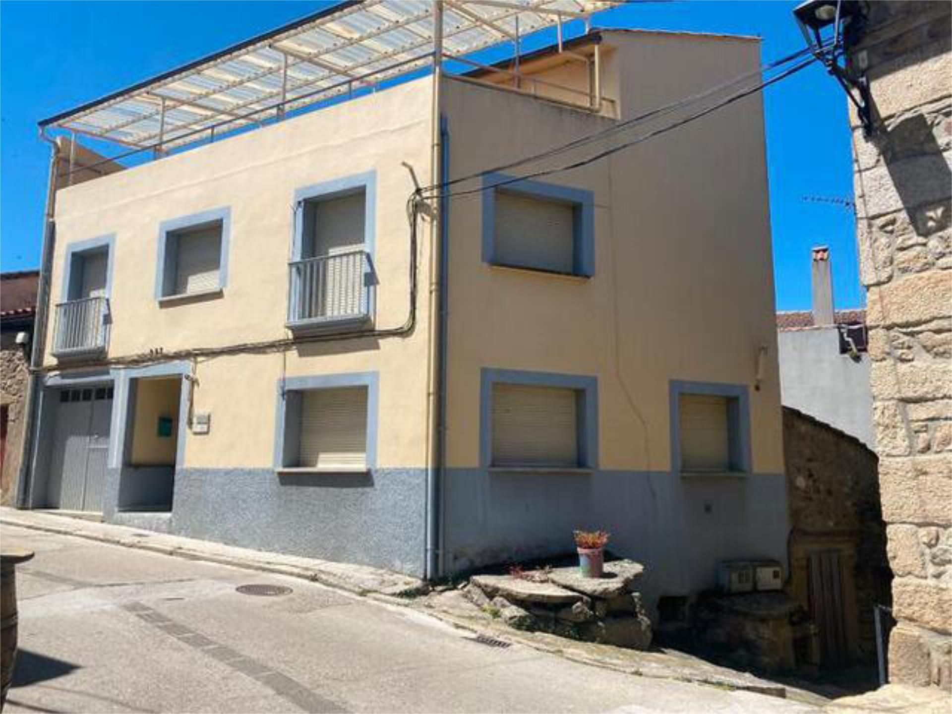 Casa o xalet en venda a Fermoselle Vista exterior de Casa o xalet en venda en Fermoselle amb Calefacció, Terrassa i Traster