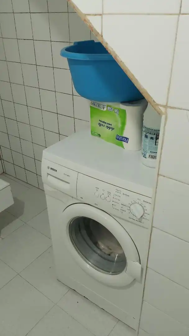 Bathroom of Flat for share in Ribadeo  with Terrace, Washing machine and TV