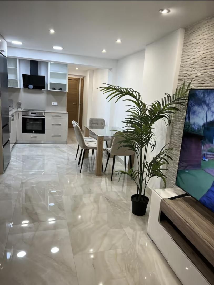Kitchen of Flat for sale in  Valencia Capital  with Air Conditioner and Terrace