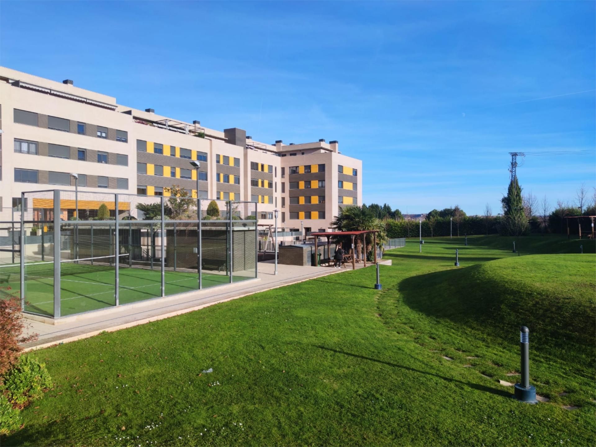 Flat to rent in Calle Río Guadiana, 3, Lardero