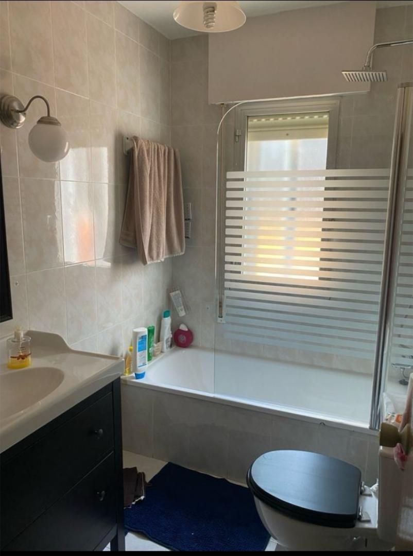 Bathroom of Flat to rent in Barreiros  with Heating and Furnished