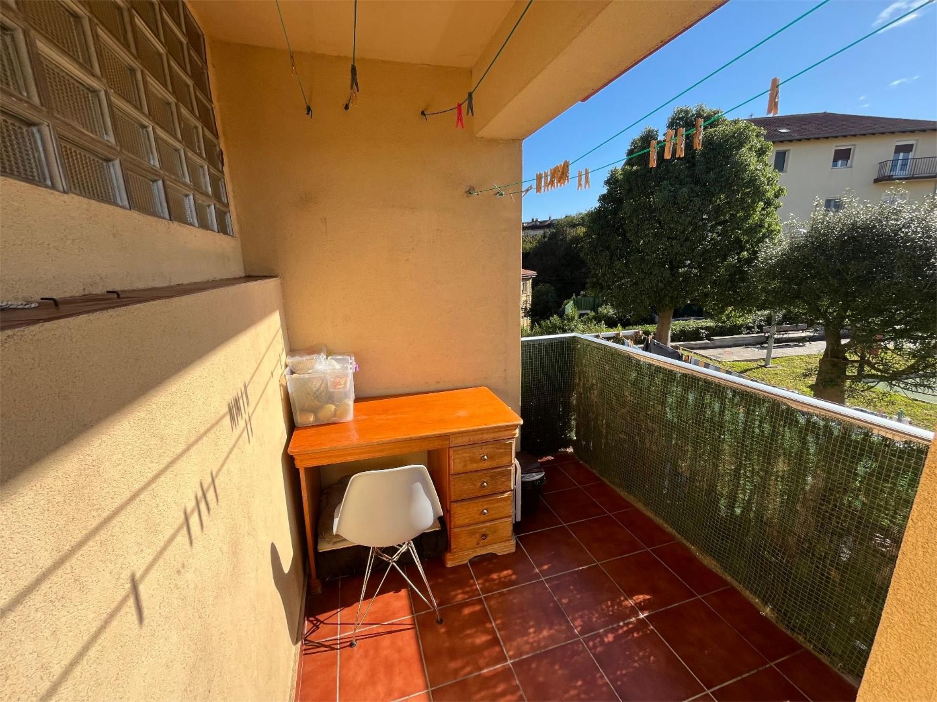 Terrassa de Pis en venda en Donostia - San Sebastián  amb Terrassa i Balcó