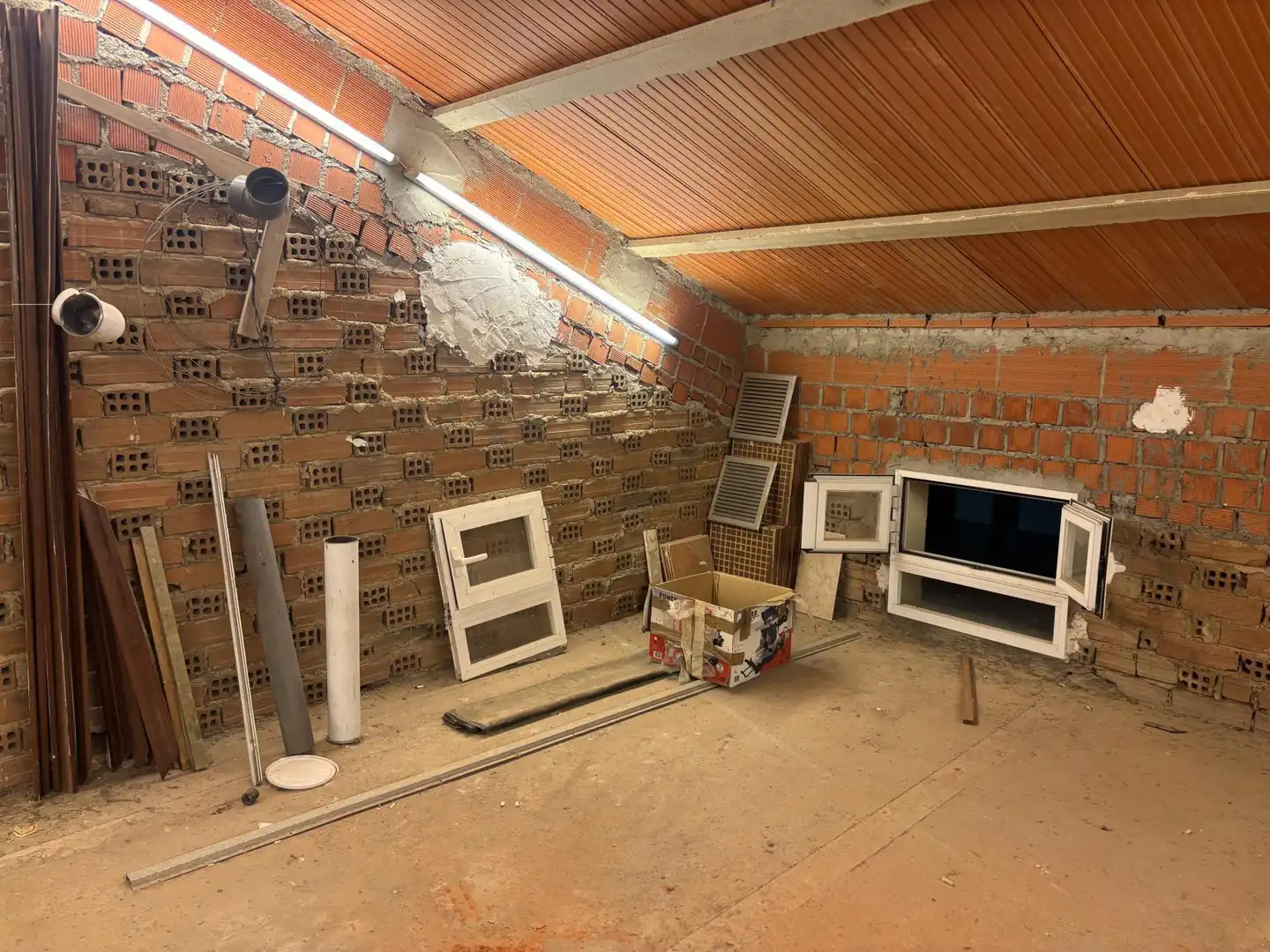 Wohnung zum Verkauf in Moraleja mit Klimaanlage, Terrasse und Abstellraum